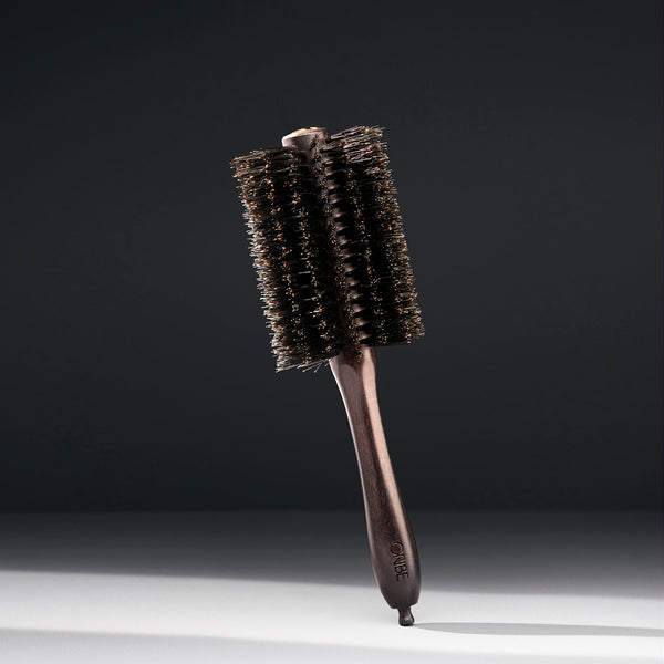 ORIBE Large round bristle brush 1